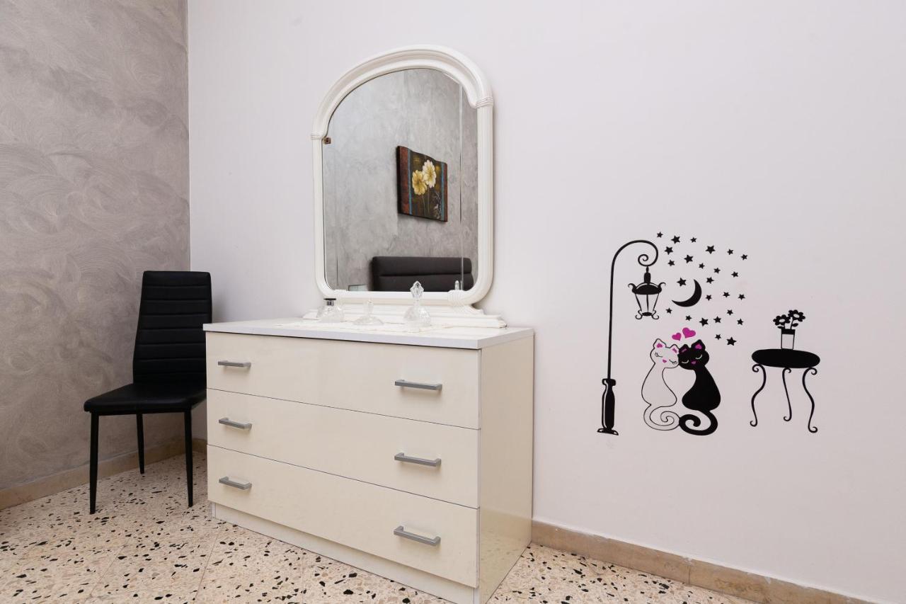Holiday Apartment My House Palermo Bagian luar foto