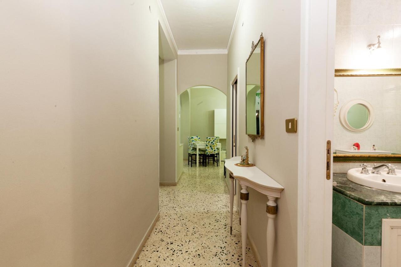 Holiday Apartment My House Palermo Bagian luar foto