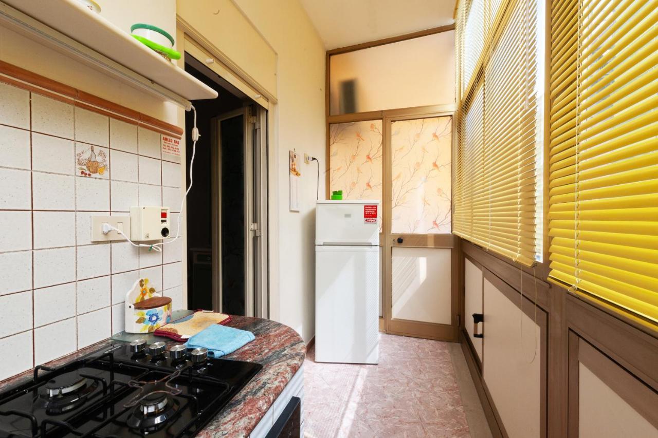 Holiday Apartment My House Palermo Bagian luar foto