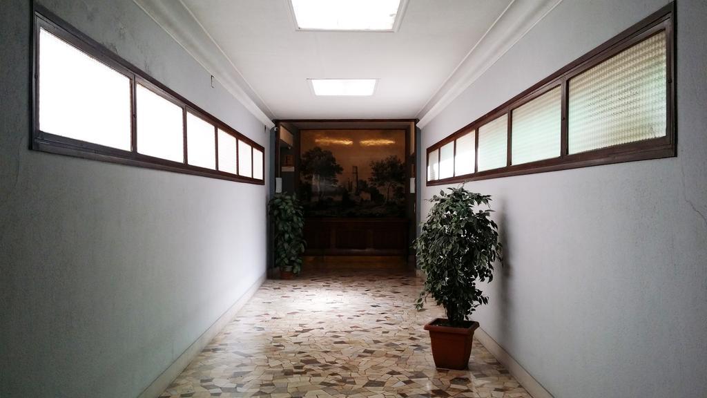 Holiday Apartment My House Palermo Bagian luar foto