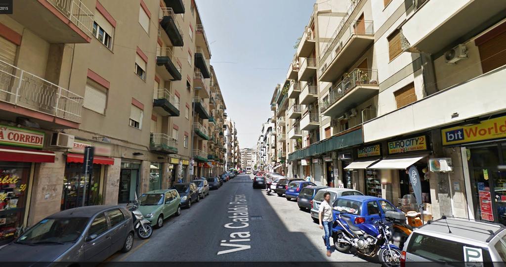 Holiday Apartment My House Palermo Bagian luar foto
